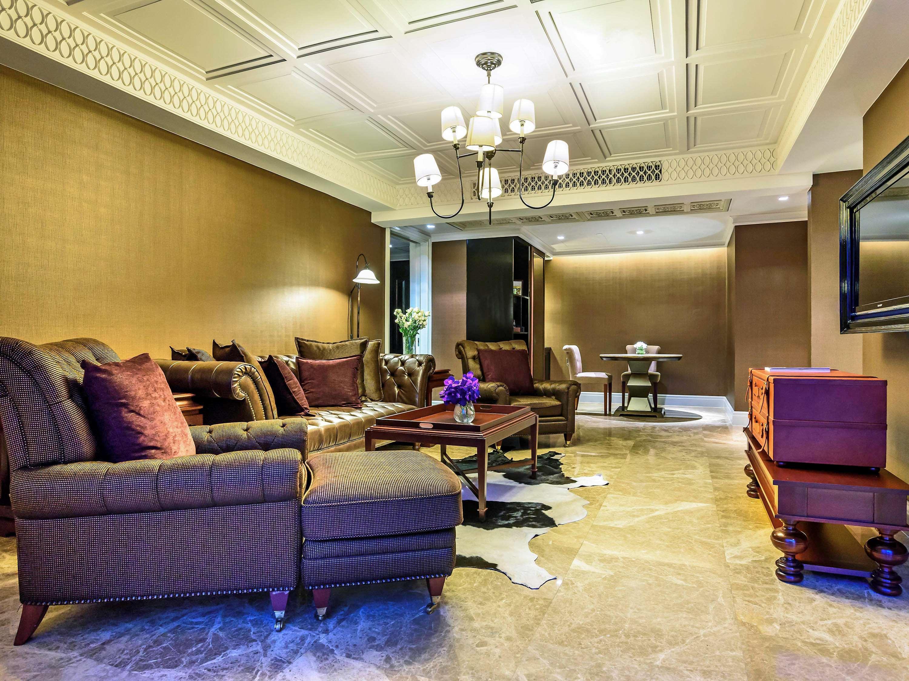 Hotel Muse Bangkok Langsuan - Mgallery Екстериор снимка
