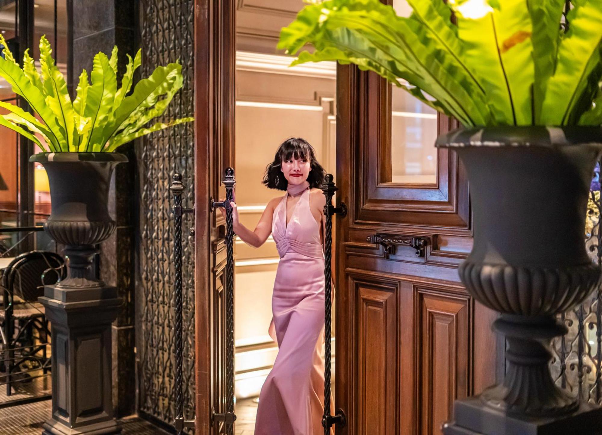 Hotel Muse Bangkok, Autograph Collection Екстериор снимка A scene from the film