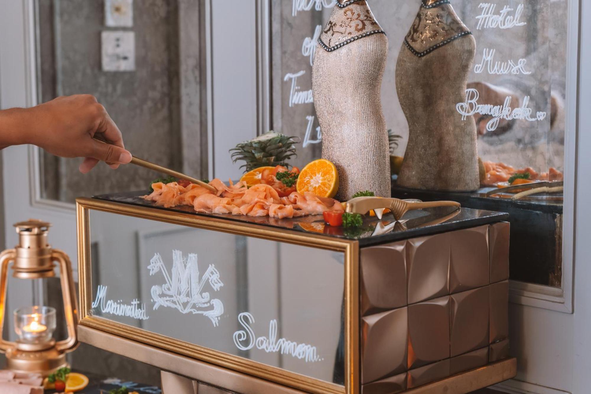 Hotel Muse Bangkok, Autograph Collection Екстериор снимка
